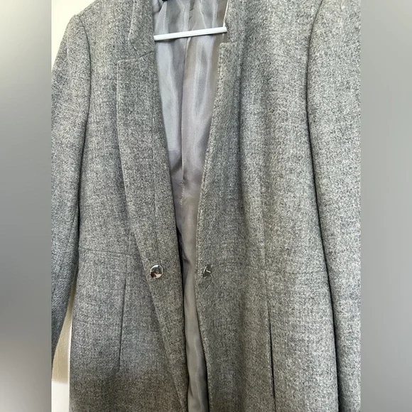 Zara Women's Wool Gray Coat - Picture 6 of 11